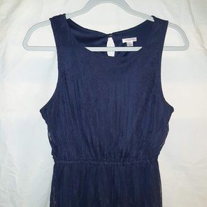 Sleeveless navy lace dress